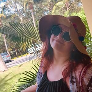 Meet your Posher, Tori